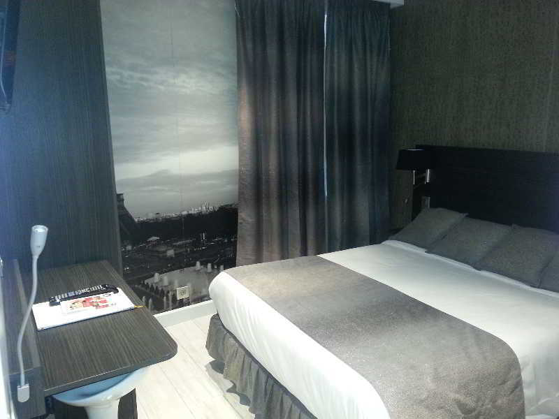 Hotel Eden Opera Париж Екстериор снимка